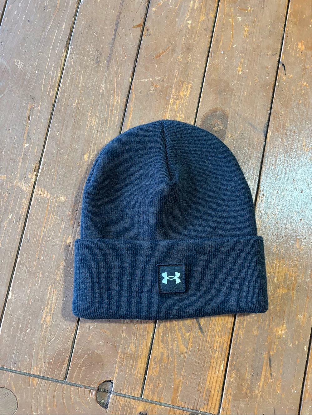 Under Armour Halftime Cuff Beanie ribbed knit fabric central woven logo patch